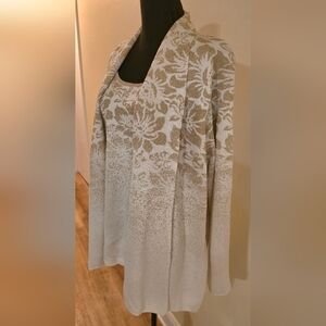 Ruby Rd. Cream & Gold Sparkley Poinsetta Cardigan & Tank Attached Set (Size 2X).